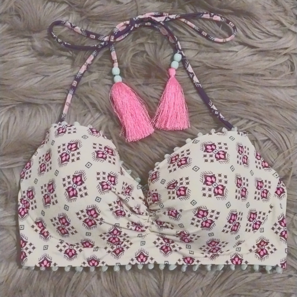 Victoria's secret bathing suit top sz 32 D